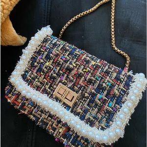 COPY - Tweed mini purse with pearl detailing